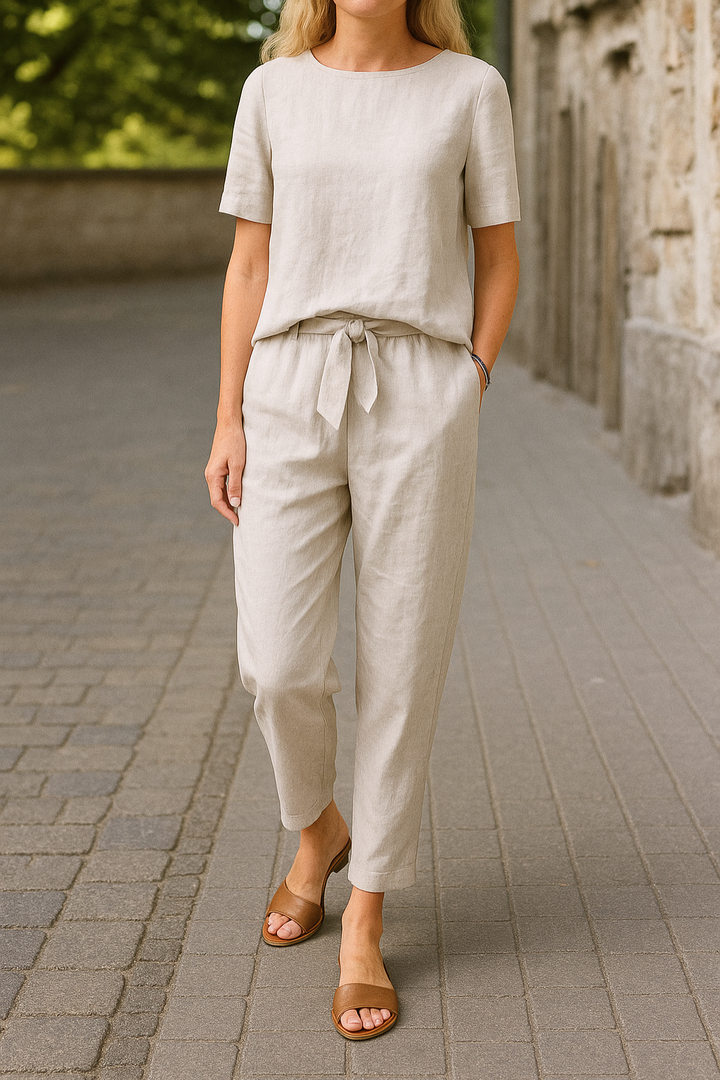 Maria - Comfortable Women’s Outfit